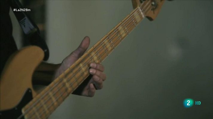 La 2 Noticias - Niño de Elche presenta "Colombiana"