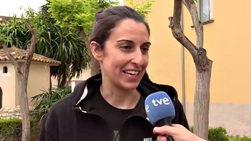 Alba Torrens, una de las jugadoras más importantes del combinado español, no viajará con sus compañeras debido a una lesión en la rodilla que le impide participar en el Eurobasket que se disputa en junio en Letonia, Ucrania y Gran Bretaña.