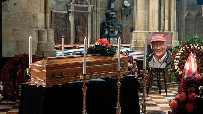 Telediario 1 - Miles de personas dan el último adiós a Niki Lauda