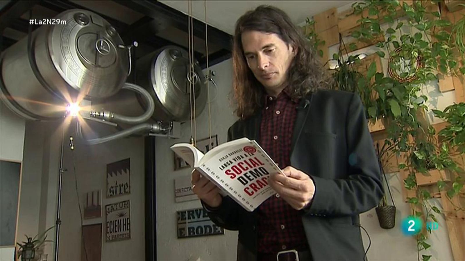 "Larga vida a la socialdemocracia"