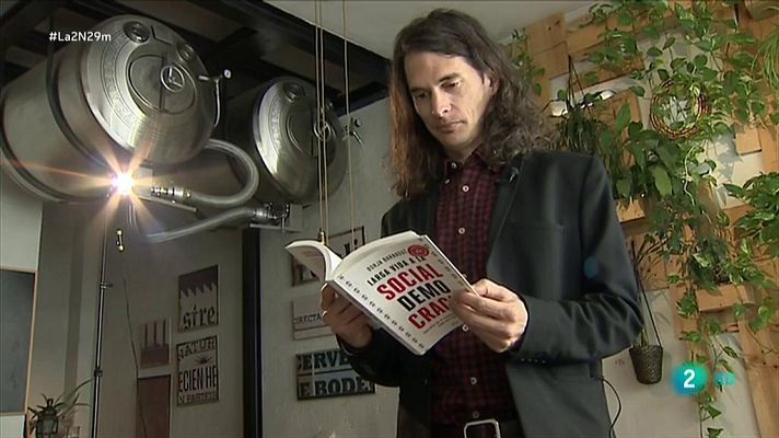 La 2 Noticias - "Larga vida a la socialdemocracia"