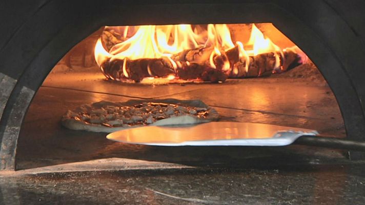 Aquí la Tierra - ¿Pizza napolitana o romana?