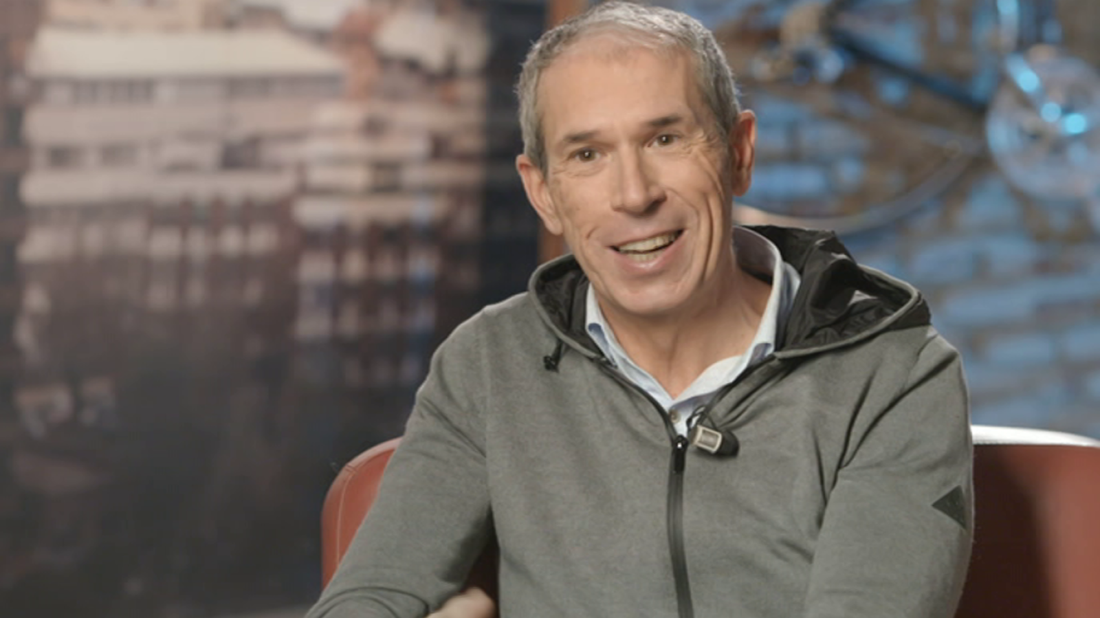 Ochéntame otra vez - Locos por las bicis - ver ahora