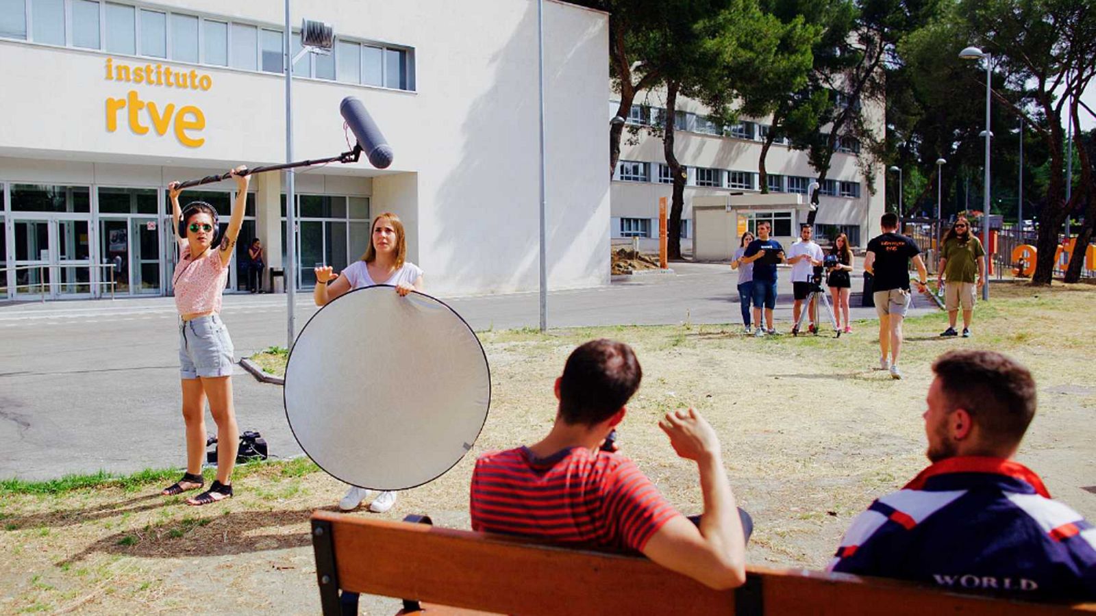 "Sin compañerismo no hay periodismo", es el lema de los alomnos del Máster de RTVE