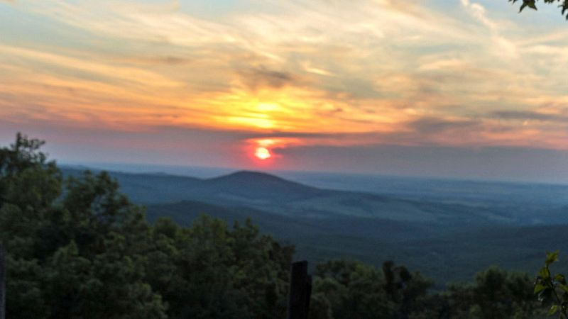 Cielos despejados en  prácticamente toda España y temperaturas calurosas
