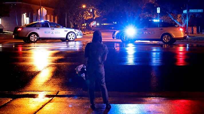 Informativo 24h - Un tiroteo en un edificio público en EE.UU. deja al menos 13 muertos y varios heridos