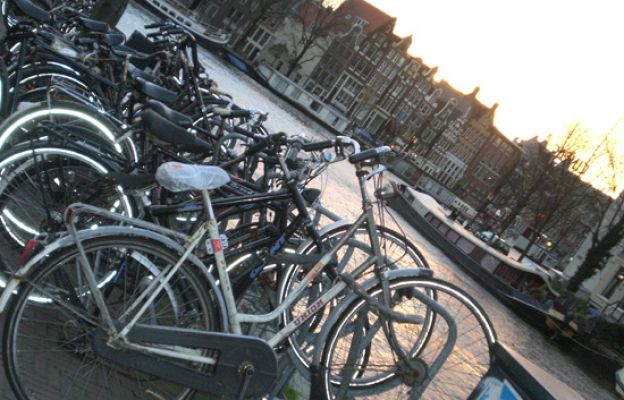 Españoles en el mundo - Amsterdam - Avance