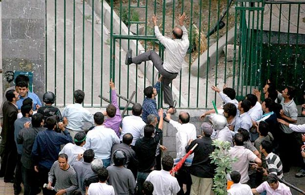  - Enfrentamientos en Irán