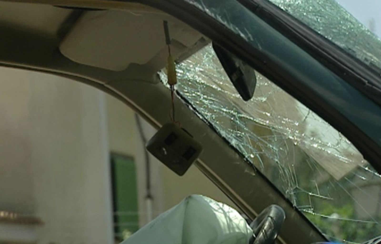 Un hombre ha muerto abatido por un guardia civil cuando intentaba atropellar a otro agente | Ver