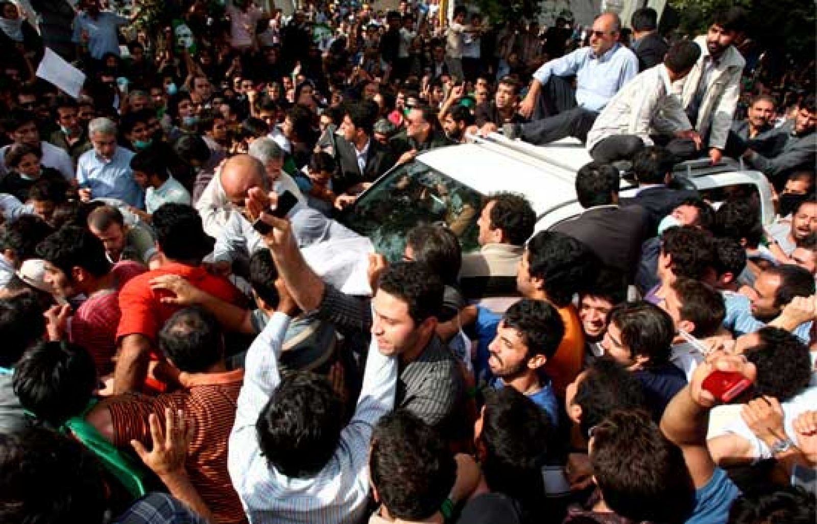 Telediario 2 en cuatro minutos - 15/06/09 | Ver