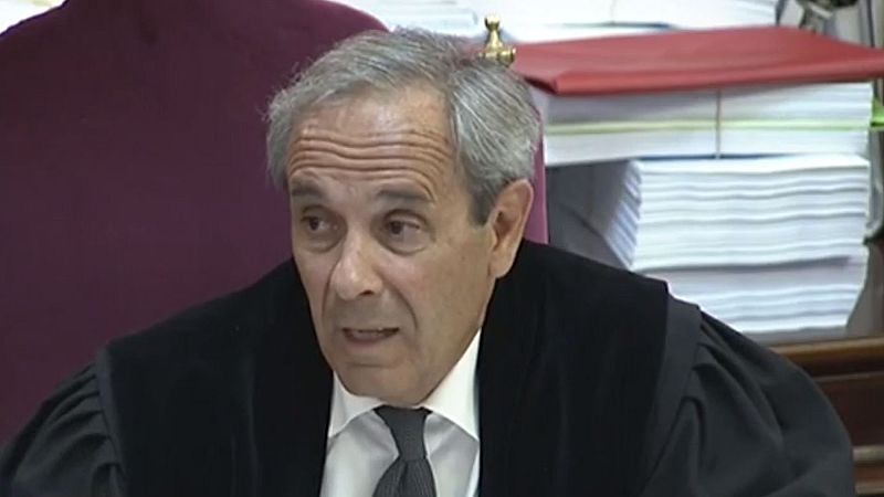 La Fiscalía sostiene que la violencia se plasmó "en tres momentos" del 'procés'