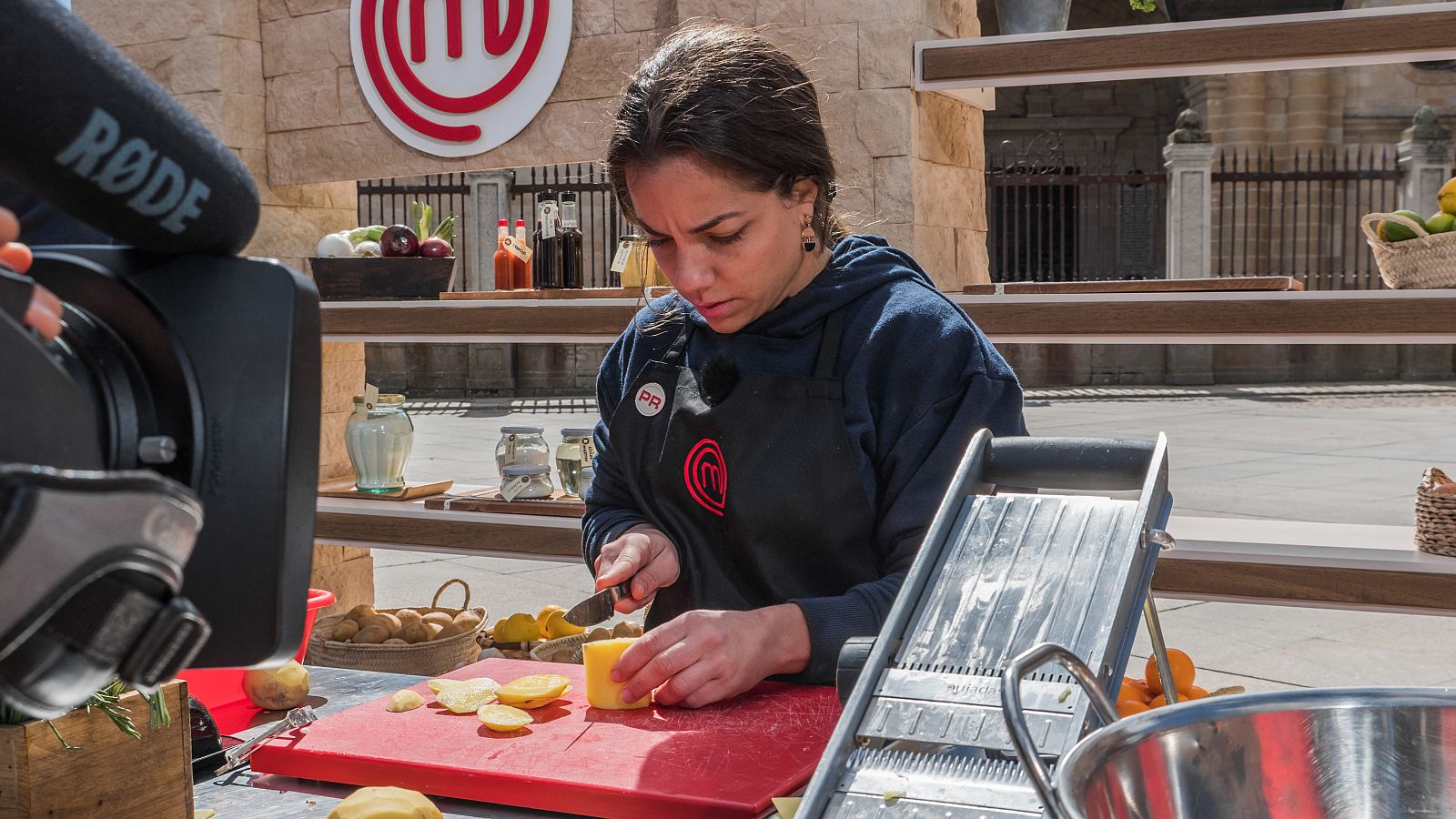 Samira logra unas patatas soufflé de diez