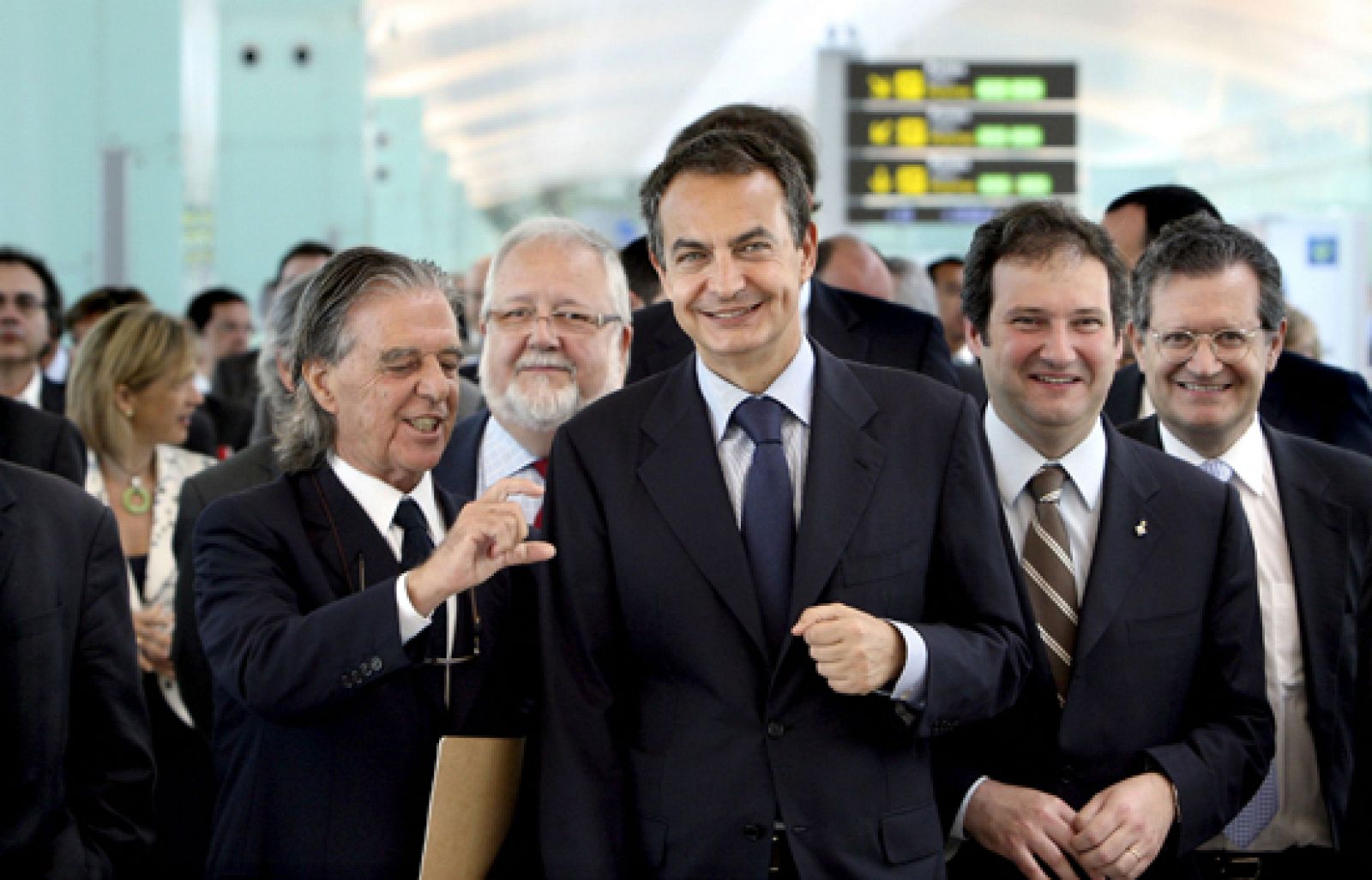 En Barcelona se ha inaugurado la T1, la nueva terminal del aeropuerto del Prat | Ver