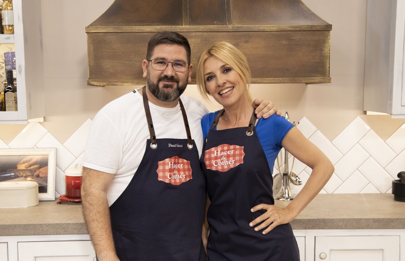 Cayetana Guillén Cuervo cocina junto a Dani García | Ver