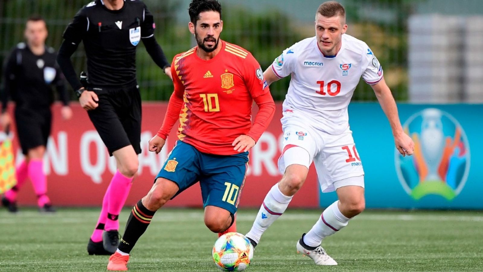 Fútbol - Clasificación Eurocopa 2020: Islas Feroe - España -  ver ahora