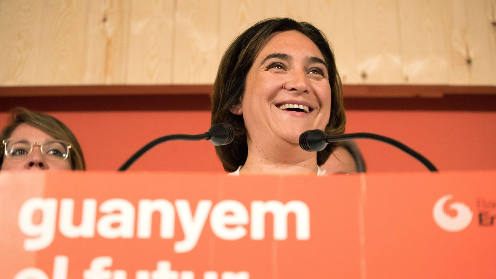 Colau: "No queremos ser la tierra de conquista de nadie, queremos superar la política de bloques"