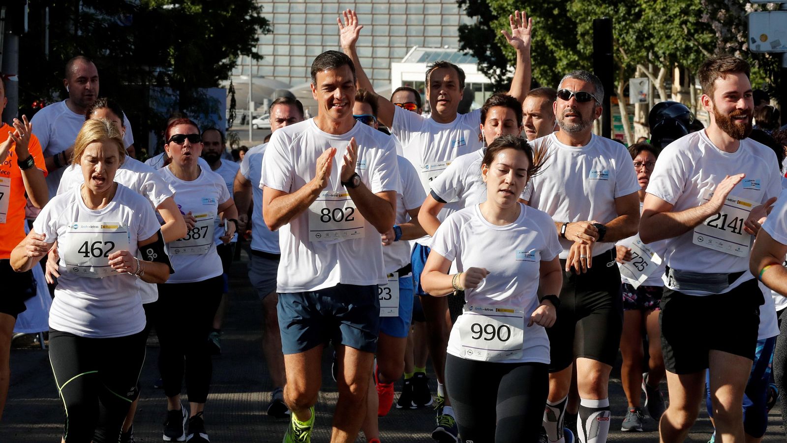 Sánchez participa en la sexta edición de la carrera contra la violencia de género en Madrid