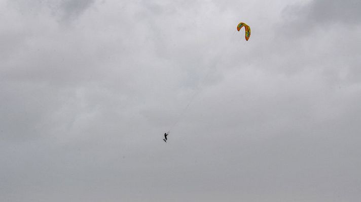 El tiempo - La semana arranca con lluvia en Cantábrico y Cataluña y despejado en el resto