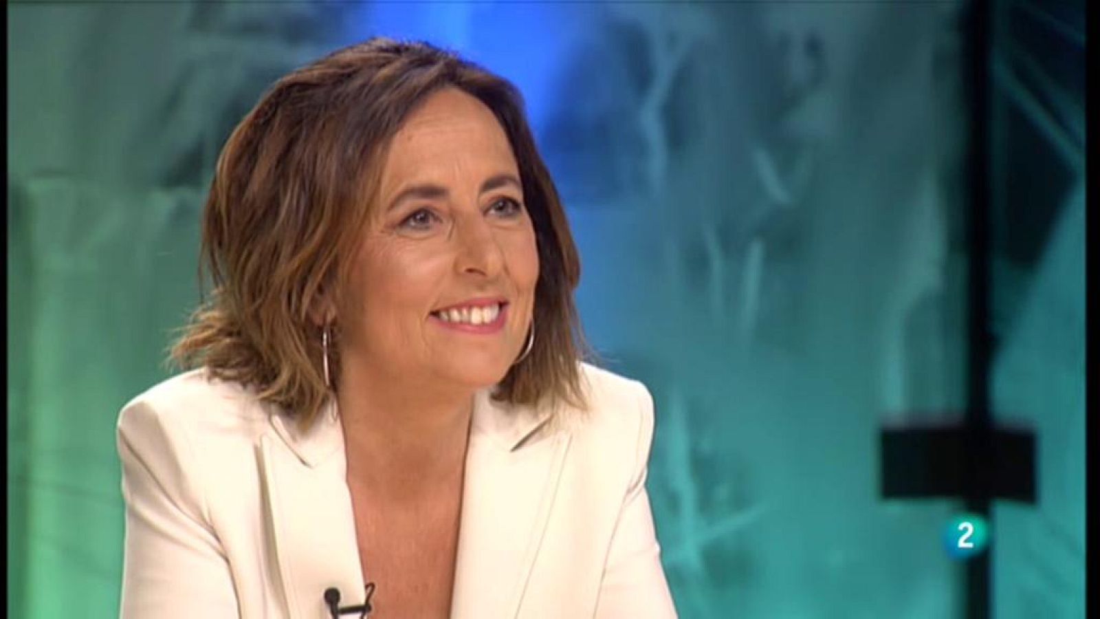 Vídeo de Noms Propis amb la periodista Cristina Jolonch