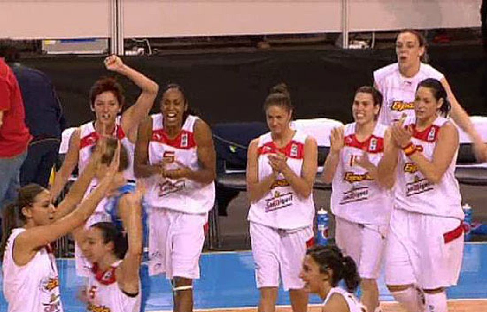 Las chicas pasan a semifinales - Baloncesto en RTVE | Ver