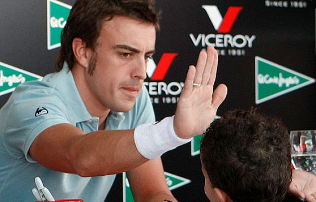  - Alonso congrega a 200 seguidores