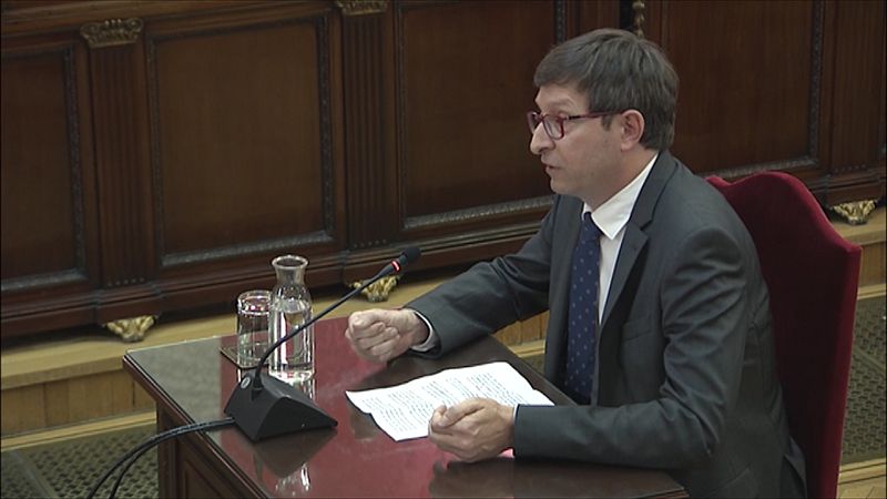 Juicio procs - Mund pide en su alegato final la libertad para sus compaeros del 'procs' - RTVE.es - Informativo 24h | Ver