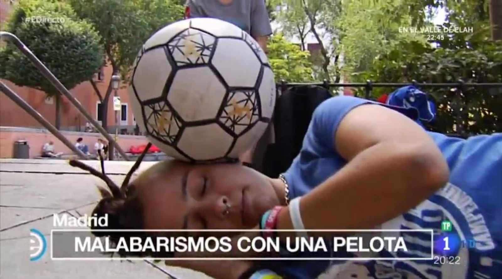Paloma Pujol, campeona de Footbag - España Directo | Ver