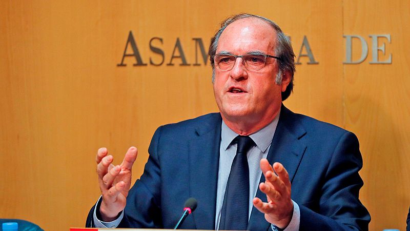 Gabilondo advierte a PP y Cs de que no vale pactar "a cualquier precio" y asegura que seguirá trabajando para "aglutinar fuerzas"