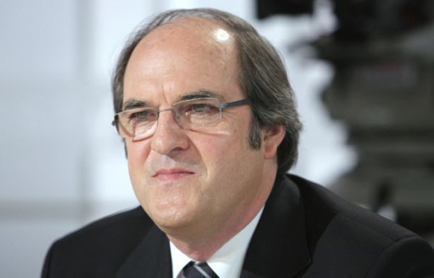 Los desayunos - Entrevista a Ángel Gabilondo