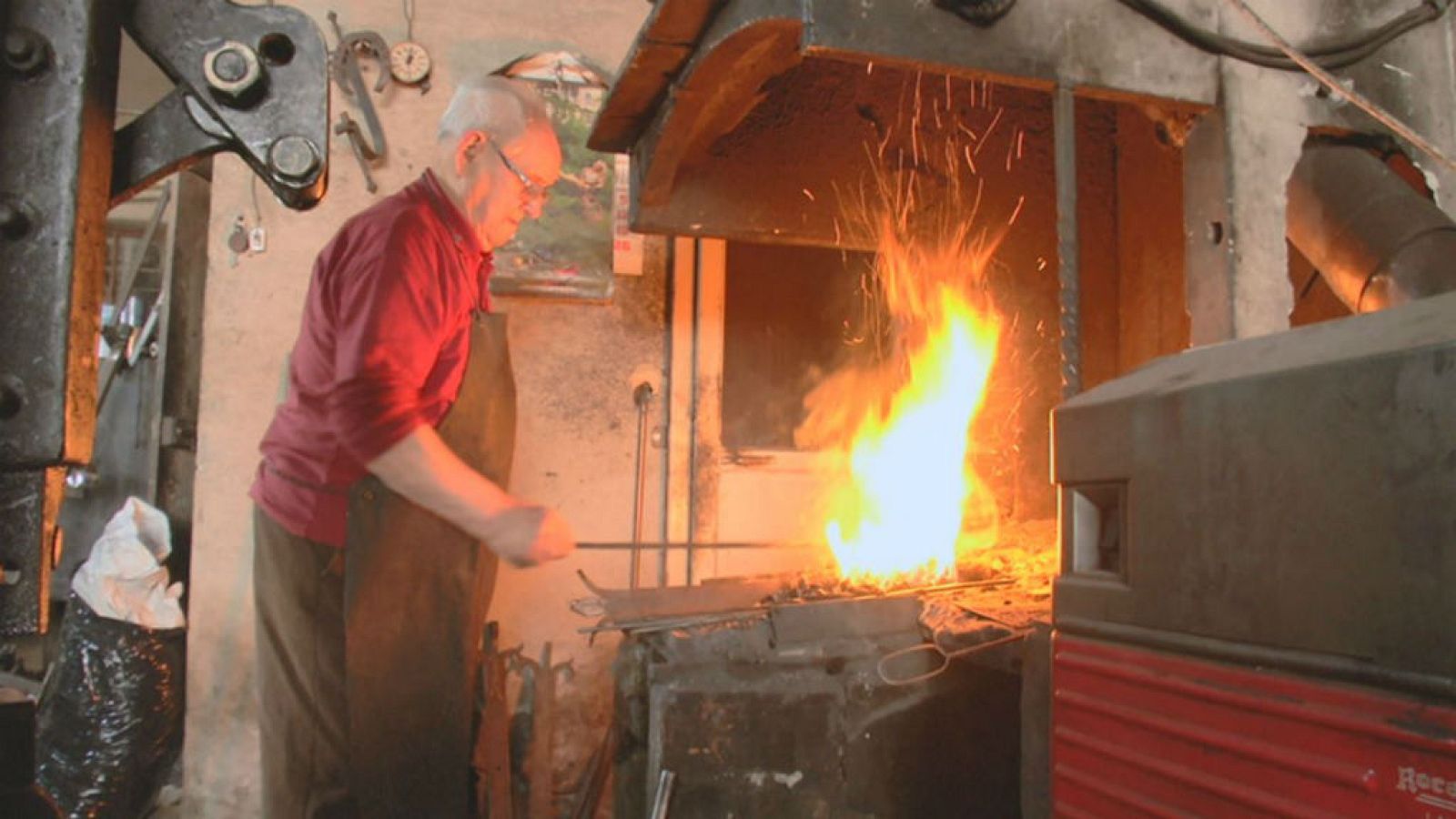 Manuel, el artista del hierro