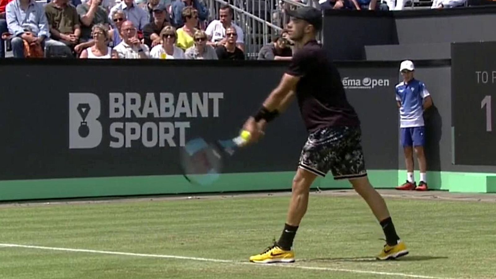 Tenis - ATP 250 Torneo Hertogenbosch 1/4 Final: C. Garín - B. Coric - ver ahora