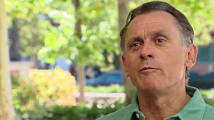 Telediario 1 - El reto de Jacobo, unir los cinco continentes a nado