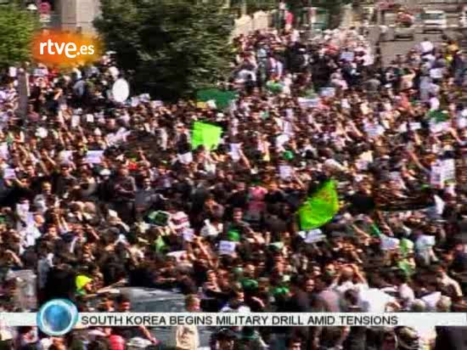 El líder reformista iraní Mousaví reparece en una manifestación en Teherán | Ver