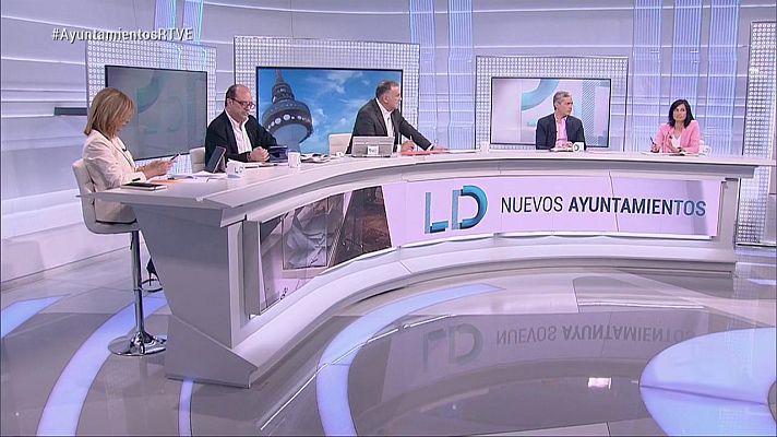 Especiales informativos - Los Desayunos de TVE: Nuevos Ayuntamientos