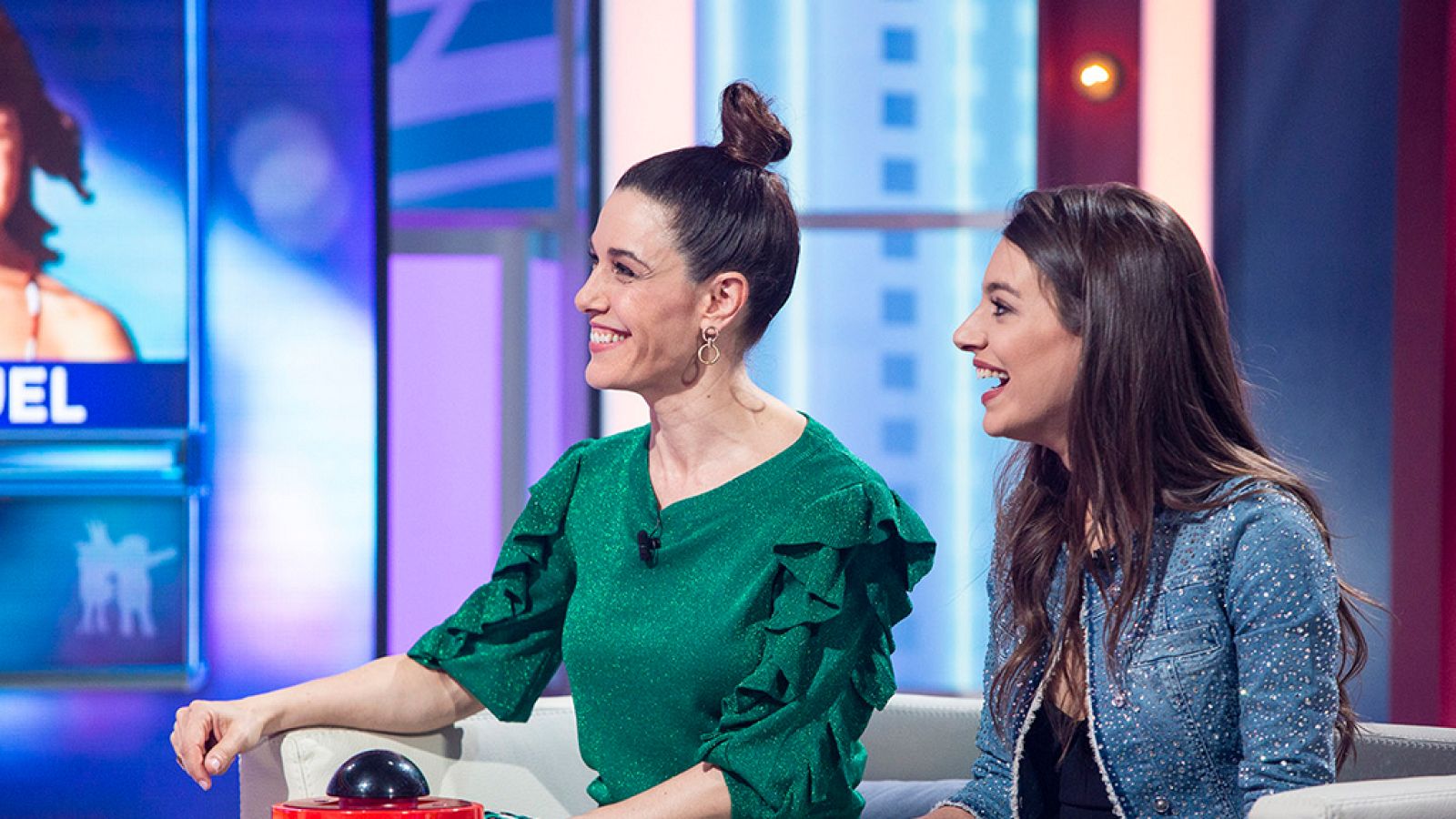 Juego de niños - Ana Guerra y Raquel Sánchez Silva - ver ahora