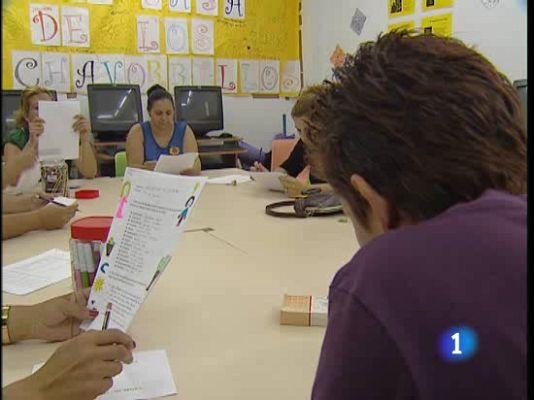  - Adultos que aprenden a leer