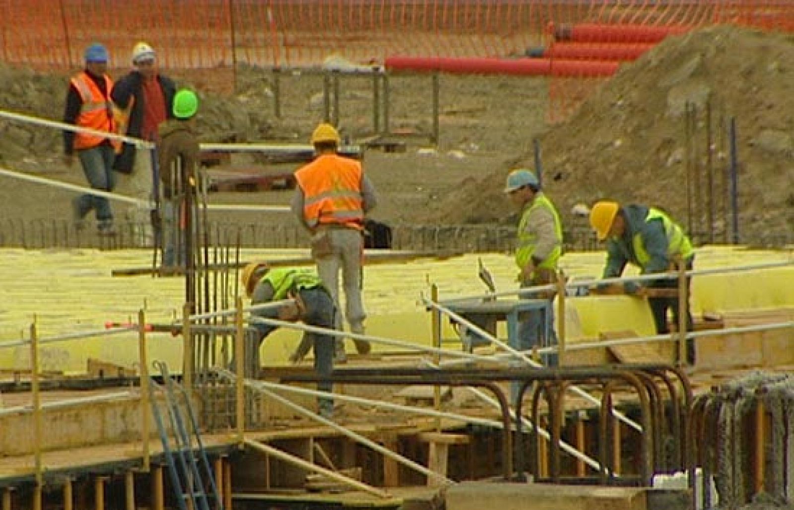 Reporteros del telediario - En lo que llevamos de 2009 el Gobierno de España detecta más fraude en el trabajo - Reporteros del Telediario | Ver