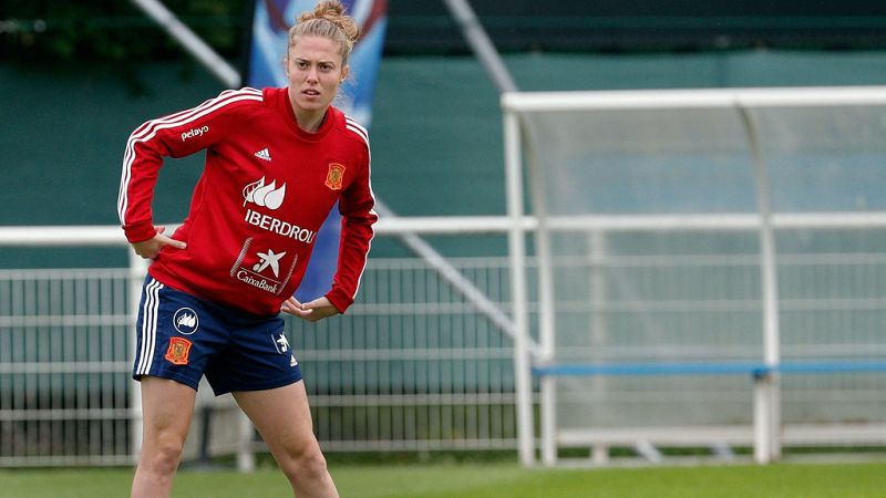 Celia Jiménez, una ingeniera aéronáutica en la defensa española