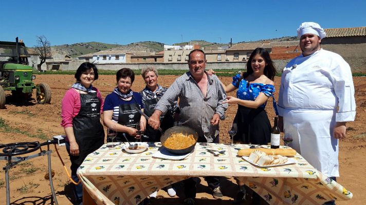 Aquí la Tierra - Al ritmo del ciquitroque