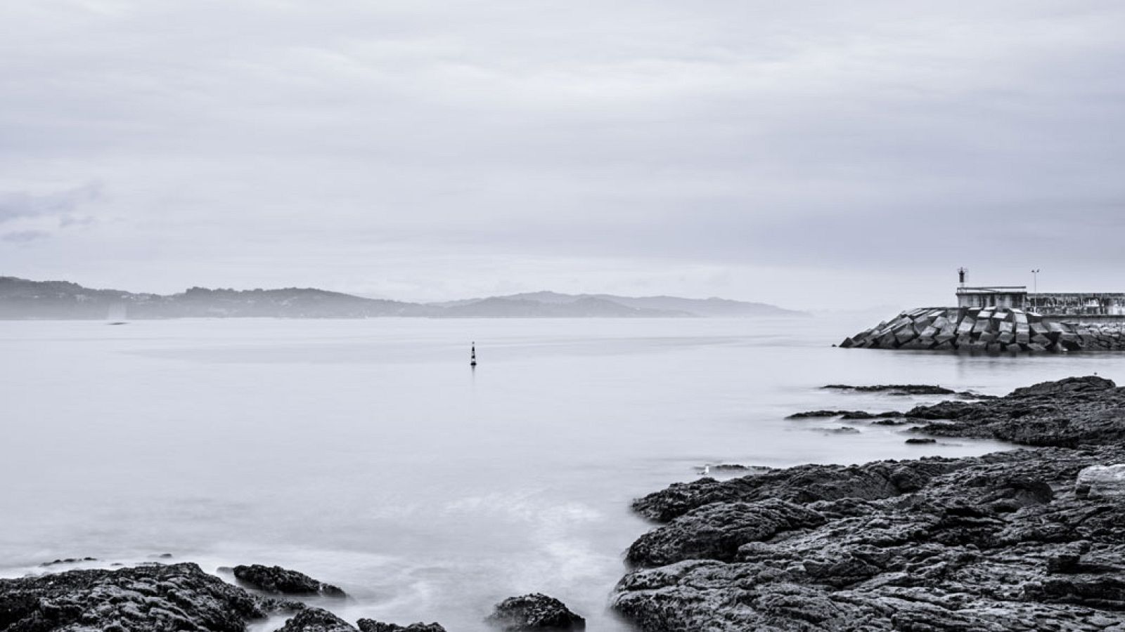 Nuboso o cubierto con lluvias y chubascos ocasionales en Galicia y Asturias - ver ahora