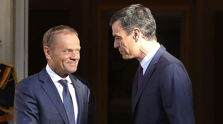 Telediario 1 - Cumbre para renovar los cargos de la UE