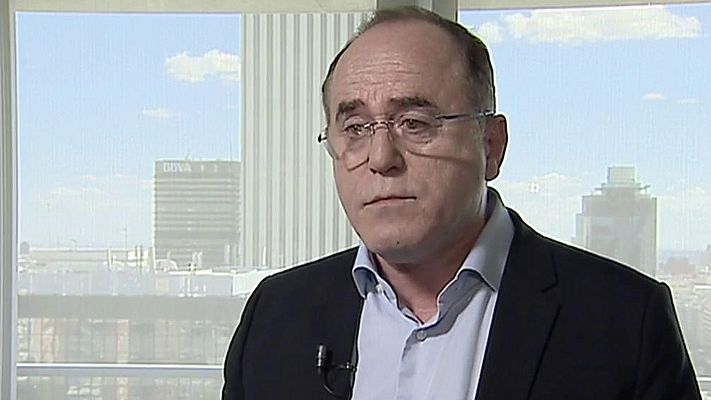 Telediario 1 - Condenan a un despacho de abogados a pagar más de 9.000 euros a un cliente por falta de transparencia en el contrato