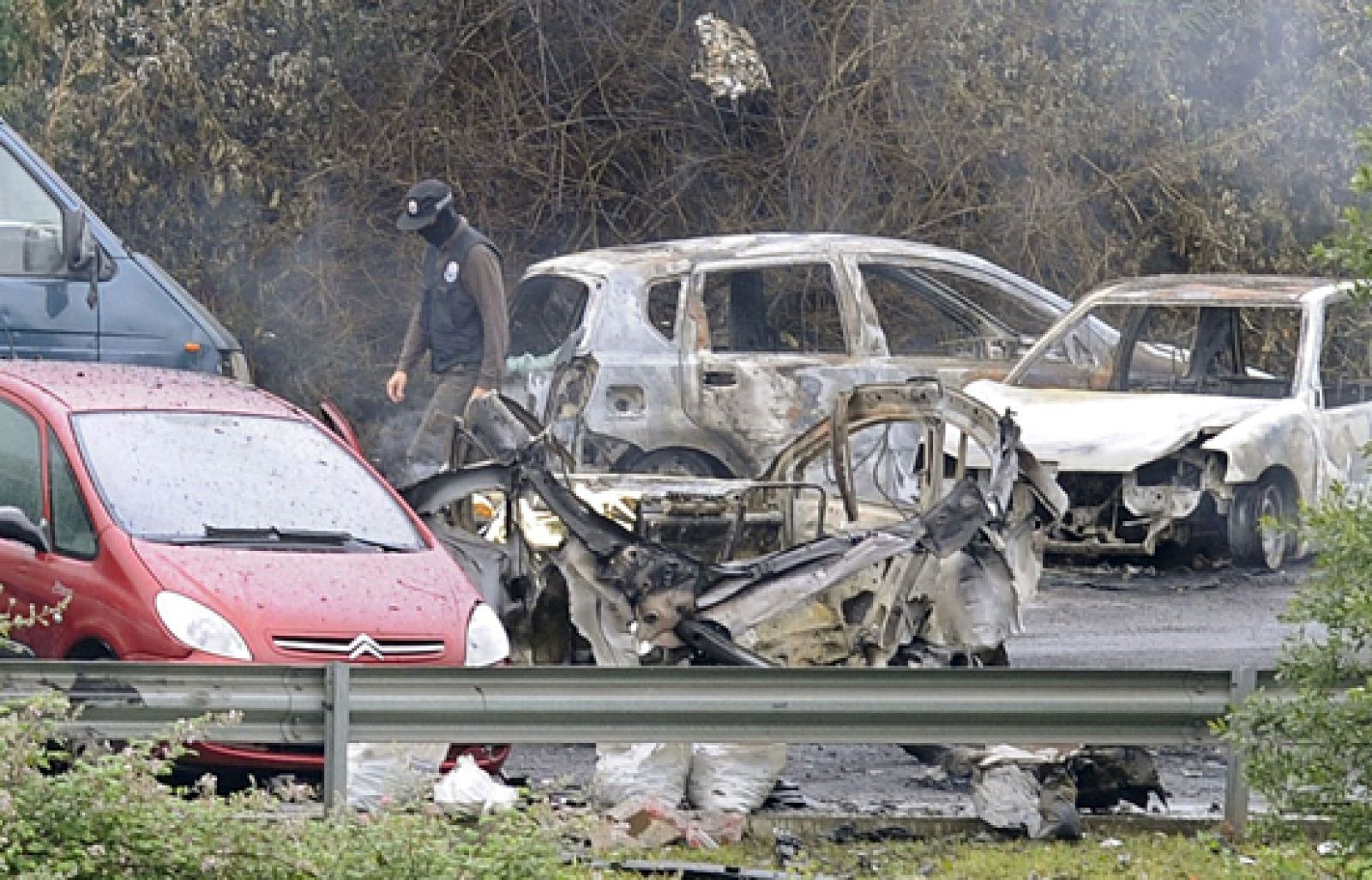 La bomba que ha acabado hoy con la vida de Eduardo Puellos tenía dos kilos de explosivo | Ver