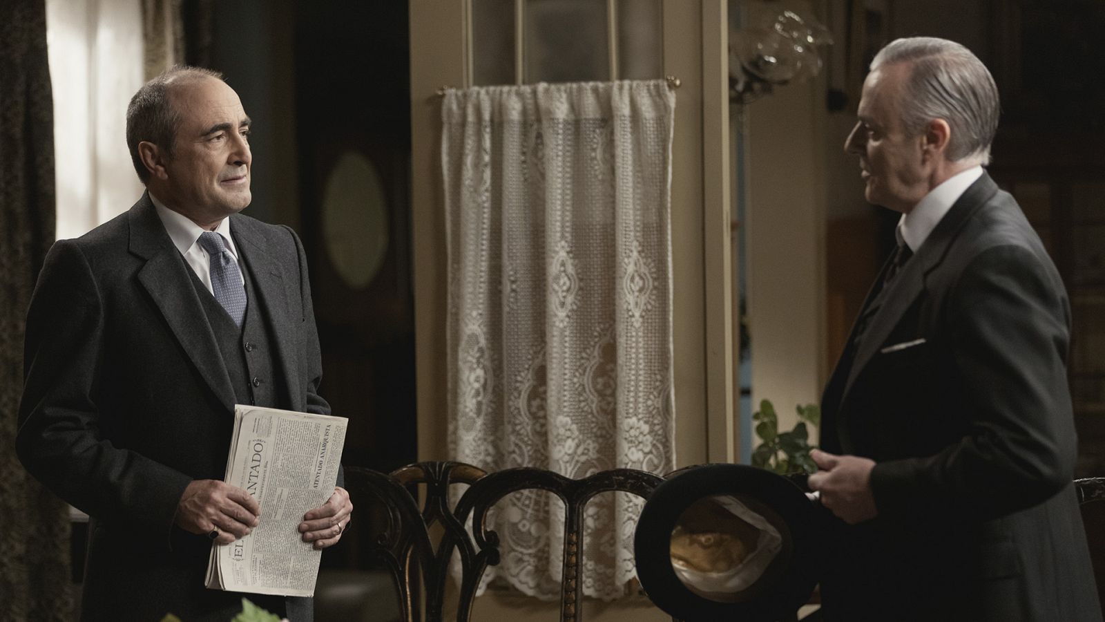 Alfredo amenaza a don Ramón | Ver