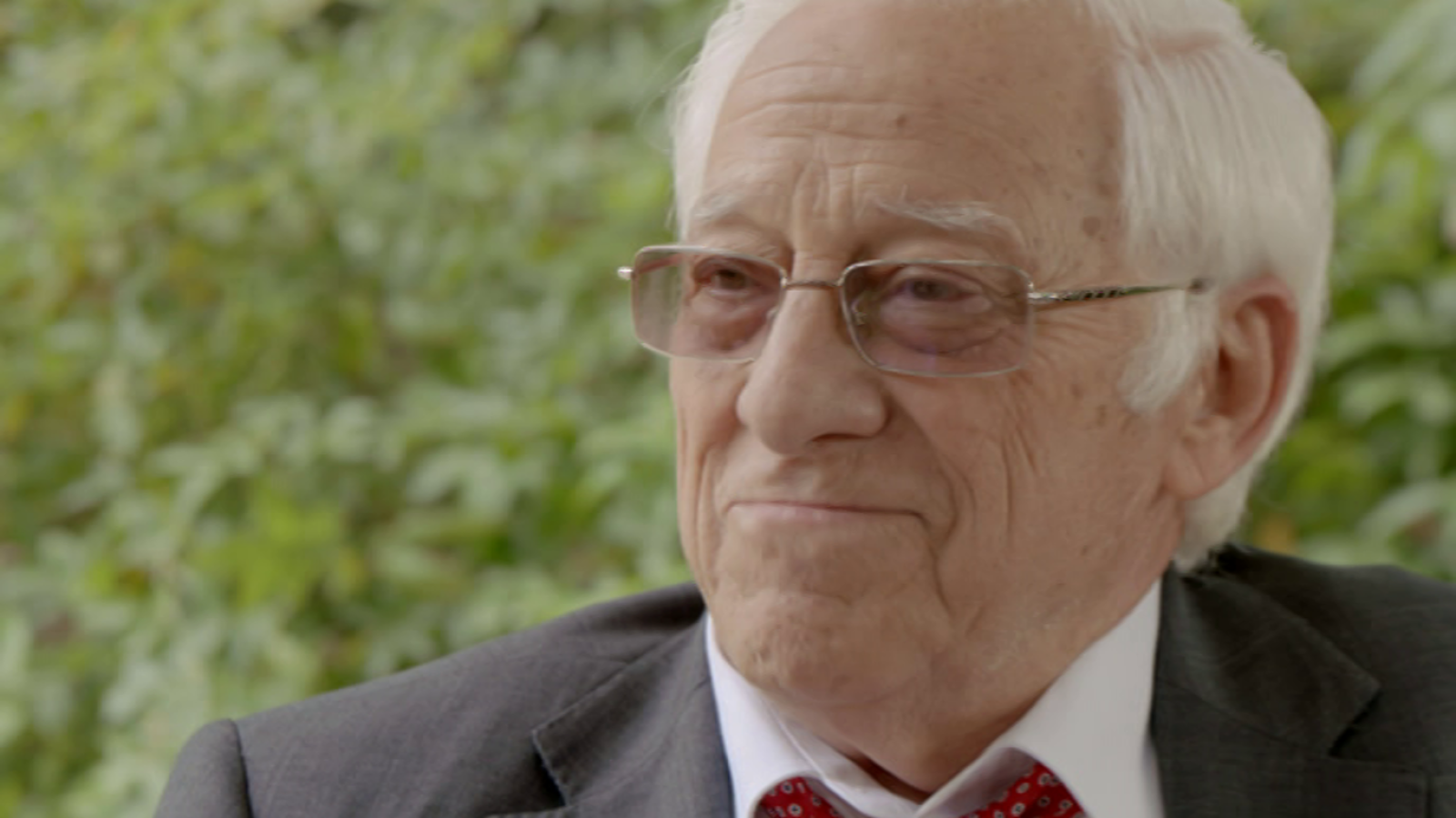 Otros documentales - La fuerza de la mariposa - El Padre Ángel - ver ahora