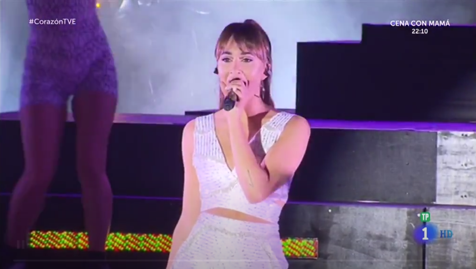 Nos colamos en los ensayos de Aitana - D Corazón | Ver