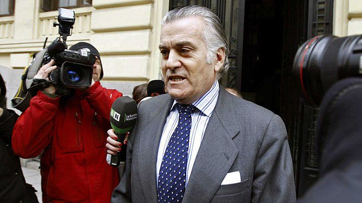 Telediario 1 - Bárcenas afirma que había información "relevante" en los discos duros del PP