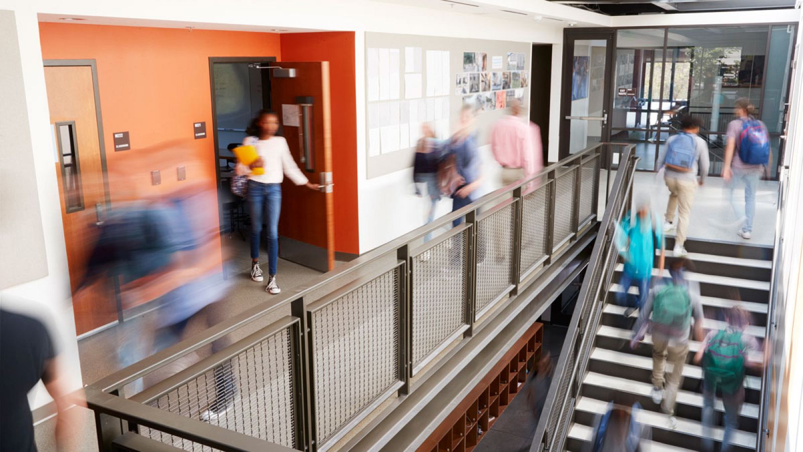 Los docentes esperan que a reactivación de las oposiciones atraiga más estudiantes a las carreras de idiomas | Ver