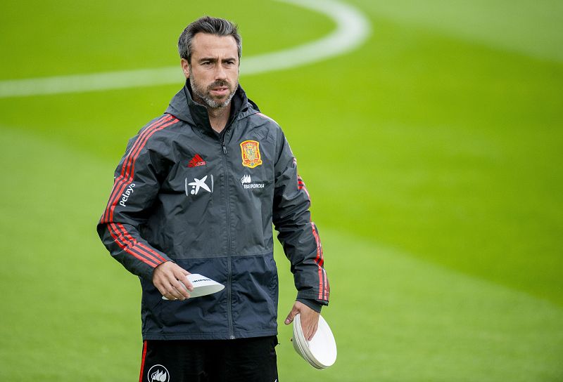 Fútbol | Vilda, sobre el fútbol femenino español: "Era un solar y ahora está floreciendo" - RTVE.es | Ver