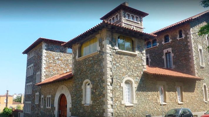 Telediario 1 - Muere una española y diez resultan heridas en un accidente de autobús en Costa de Marfil